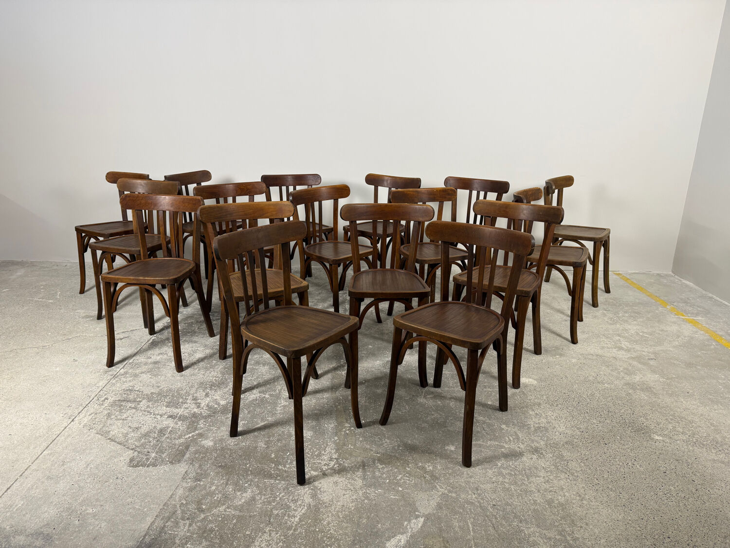 Set of 17 vintage bistro chairs in curved wood — striped seat, be