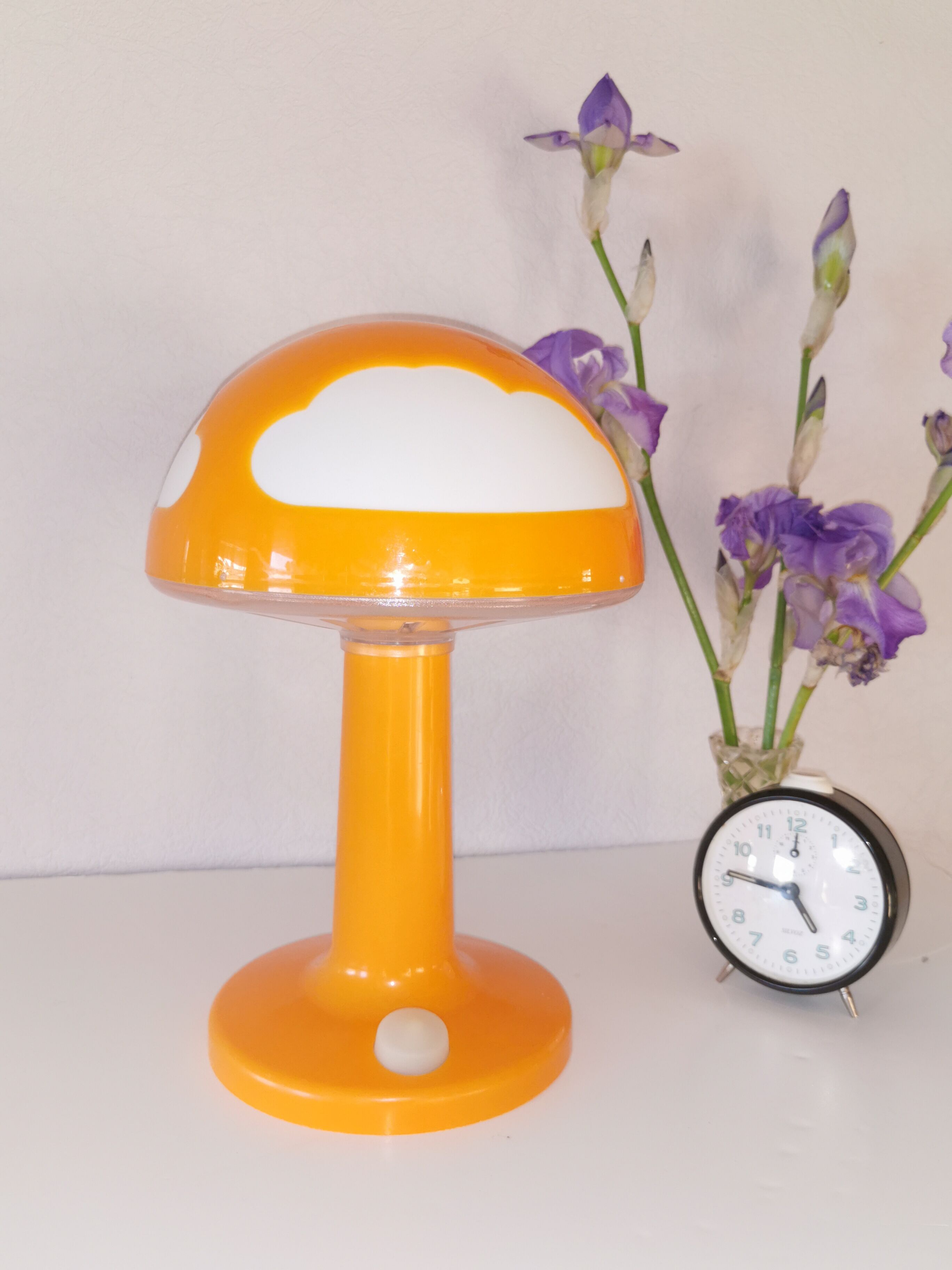 Mushroom lamp, orange cloud Skojig, henrik preutz design for Ikea, 1990