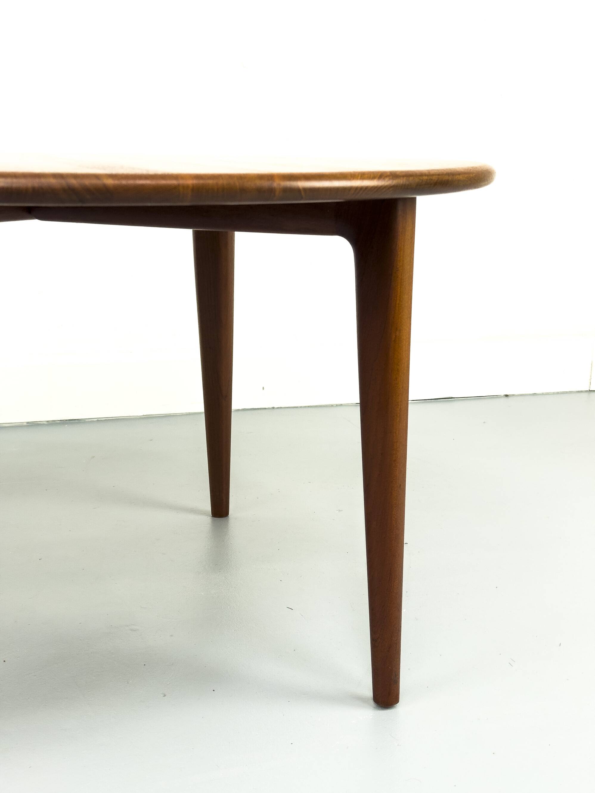 Circular Teak Coffee Table from Mikael Laursen, 1960s