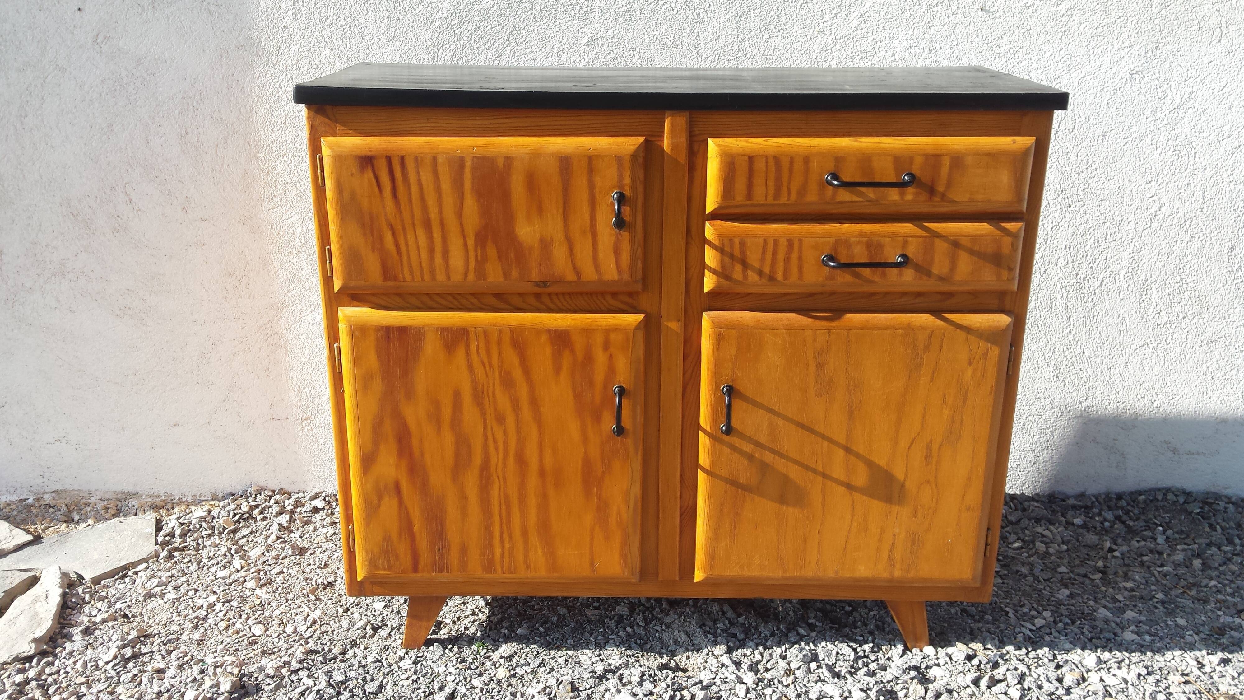 Mado side board
