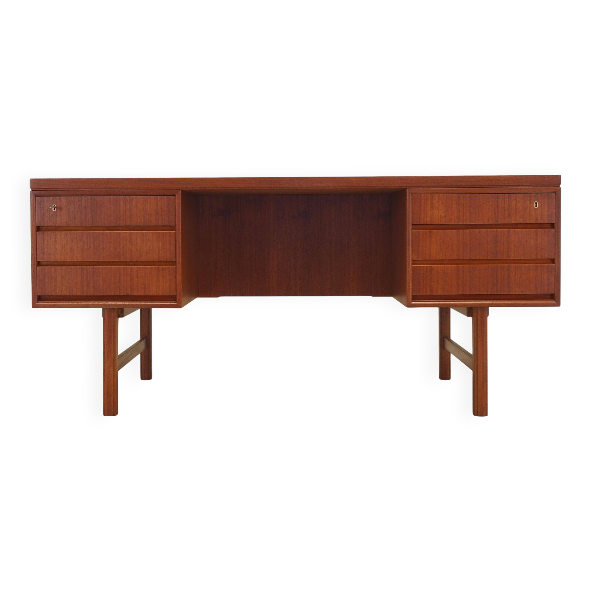 Teak desk, Danish design, 1970s, production: Denmark