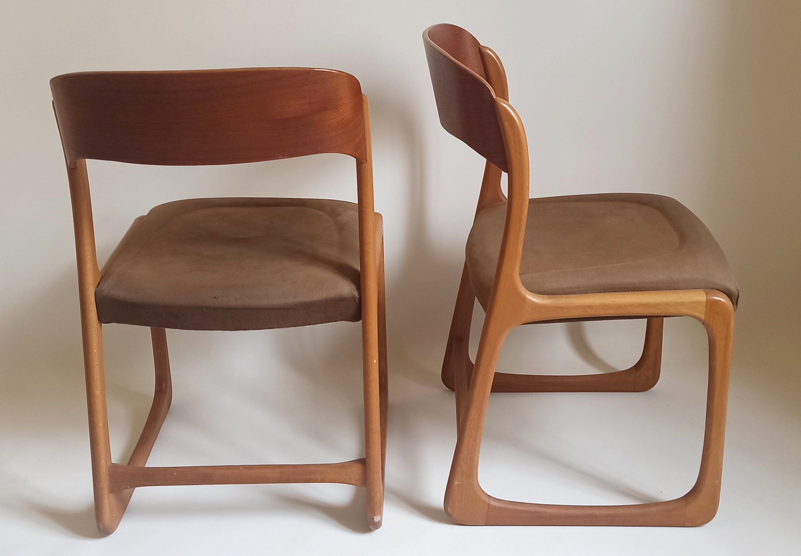 Pair of chairs Baumann sled feet 60s