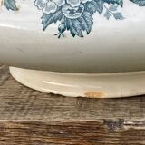 Iron earth tureen Saint Amand Guadeloupe ancient ceramic