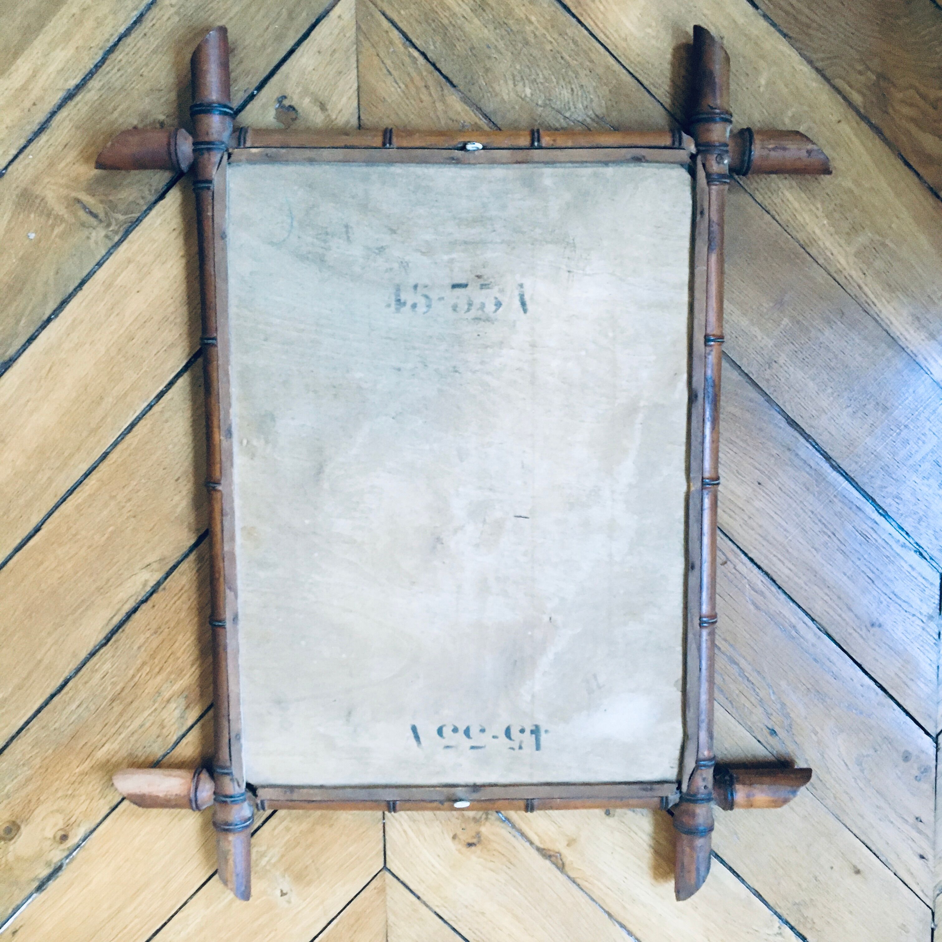 Bamboo mirror 51x62cm