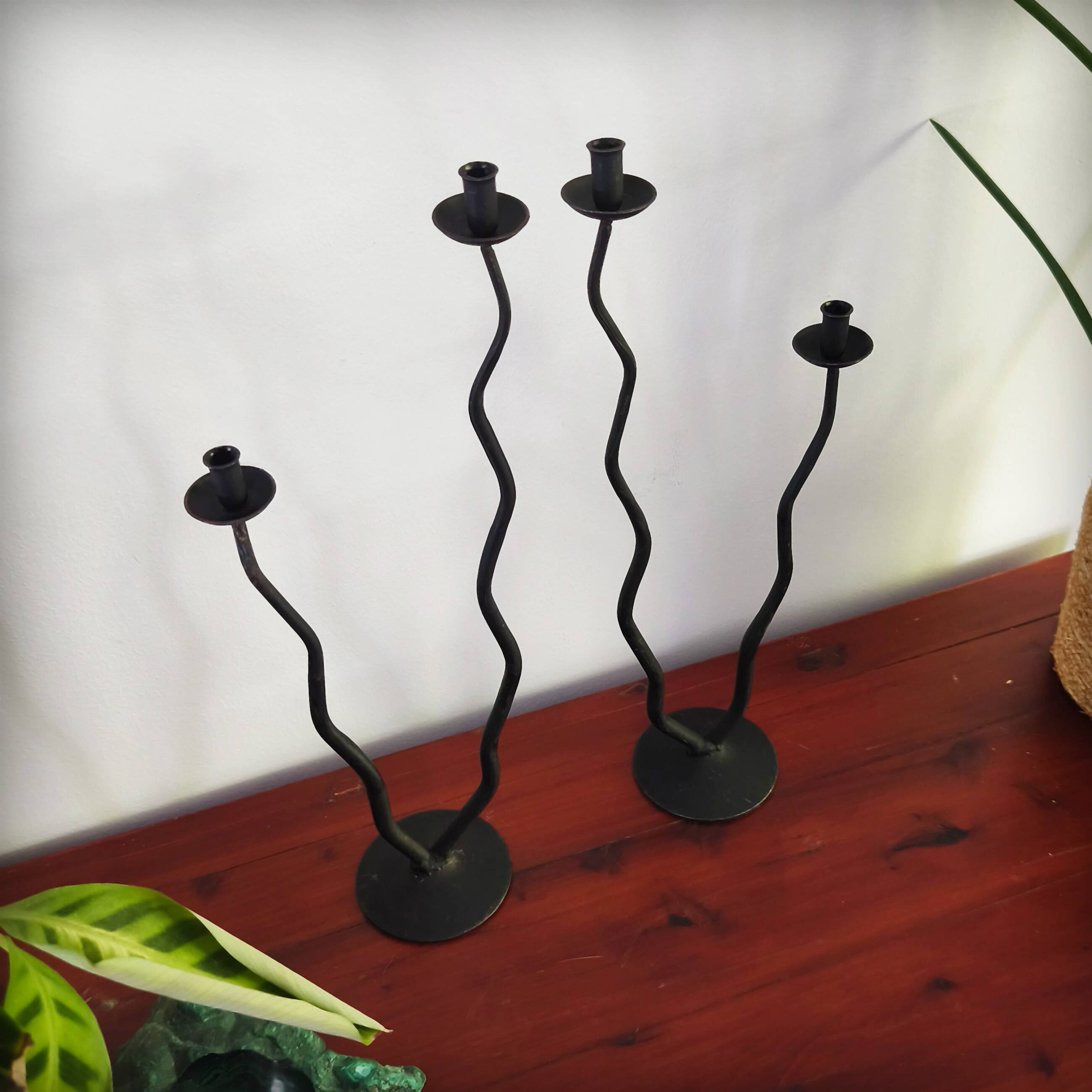 Pair of postmodern brutalist candlesticks in wrought iron, France, 1980s