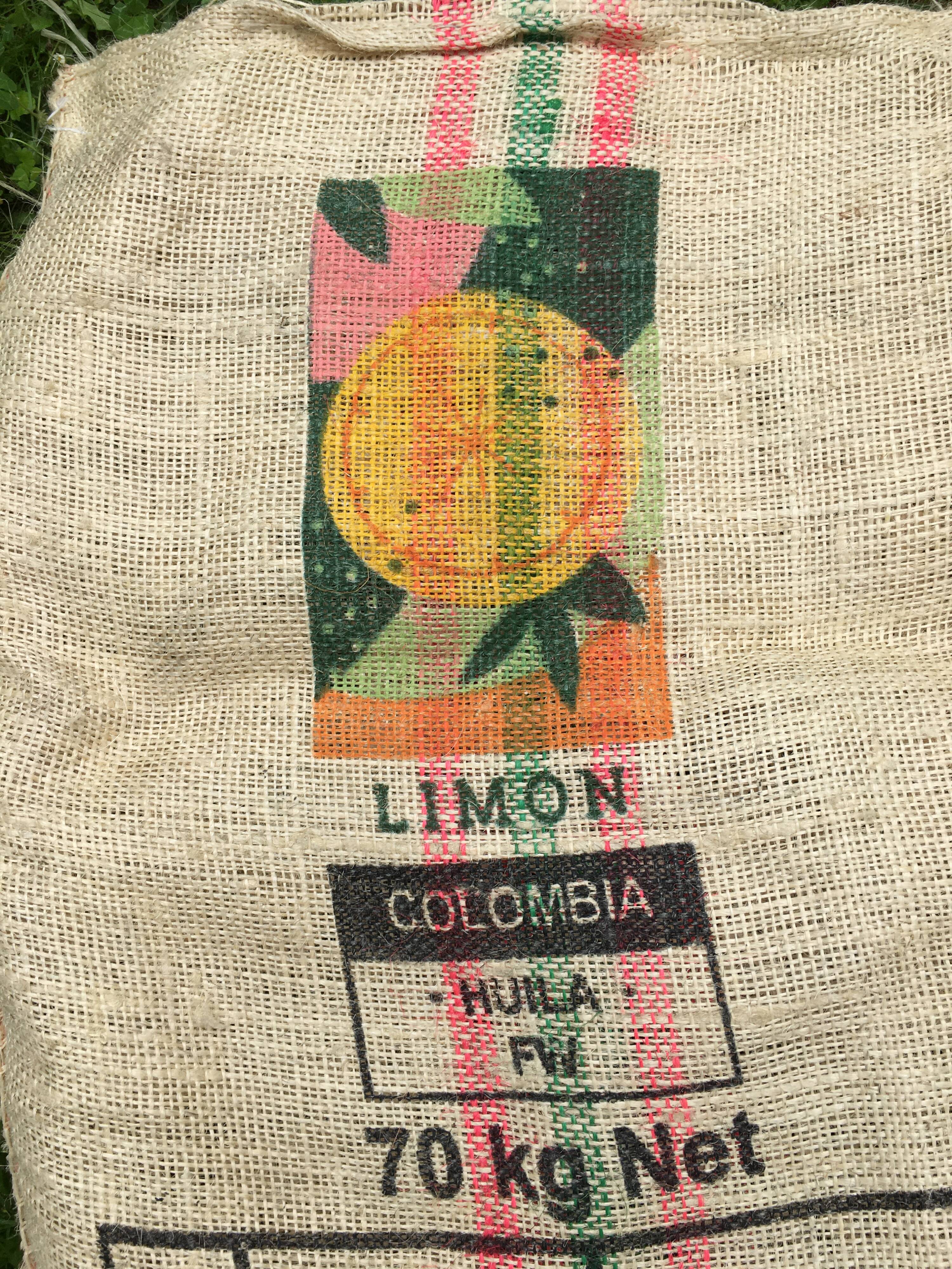 Sac toile de jute burla café Colombie Limo déco maison coussin relooking