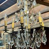 Bronze and cut crystal chandelier with 6 lights, early 20th century work.