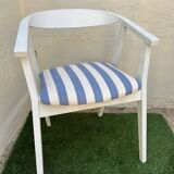 Modern Mediterranean-inspired armchair