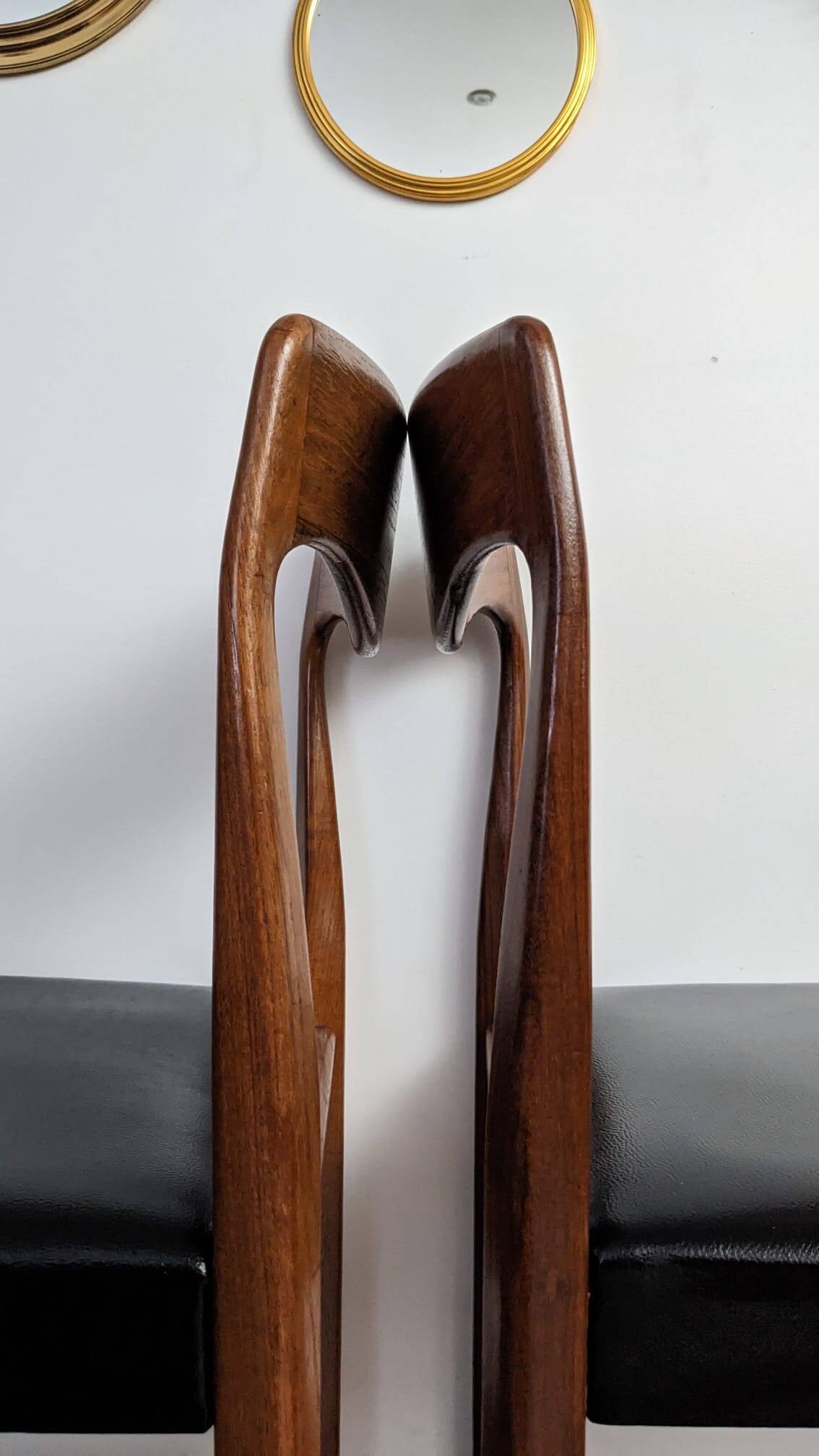 Set of 4 Scandinavian chairs