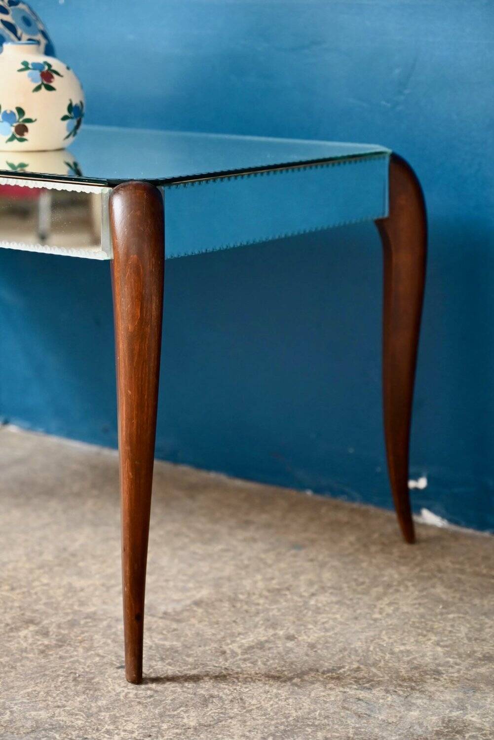 Art Deco coffee table with bevelled mirror from the 1940s, bohemian chic.