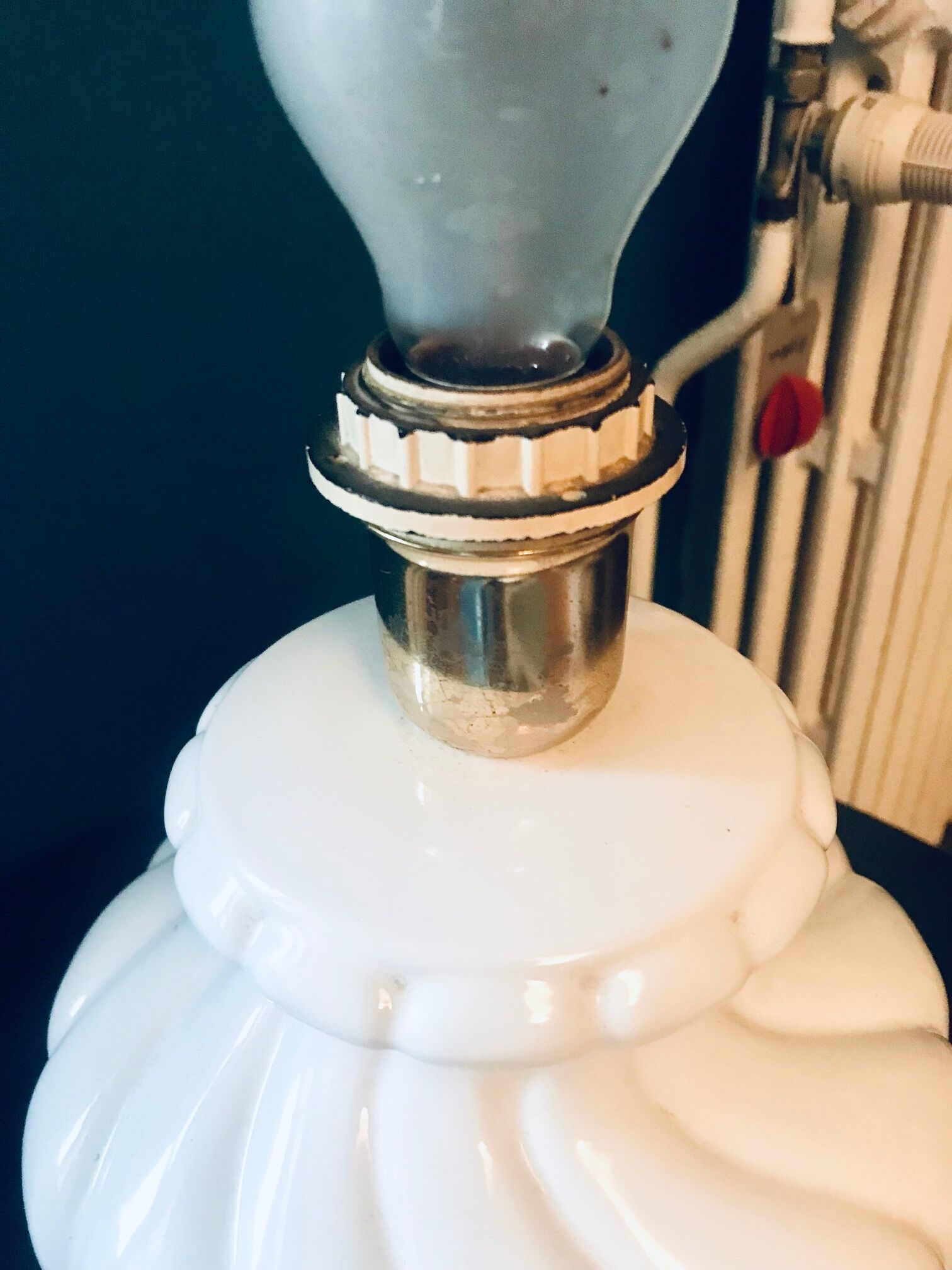 Lamp foot in white ceramic