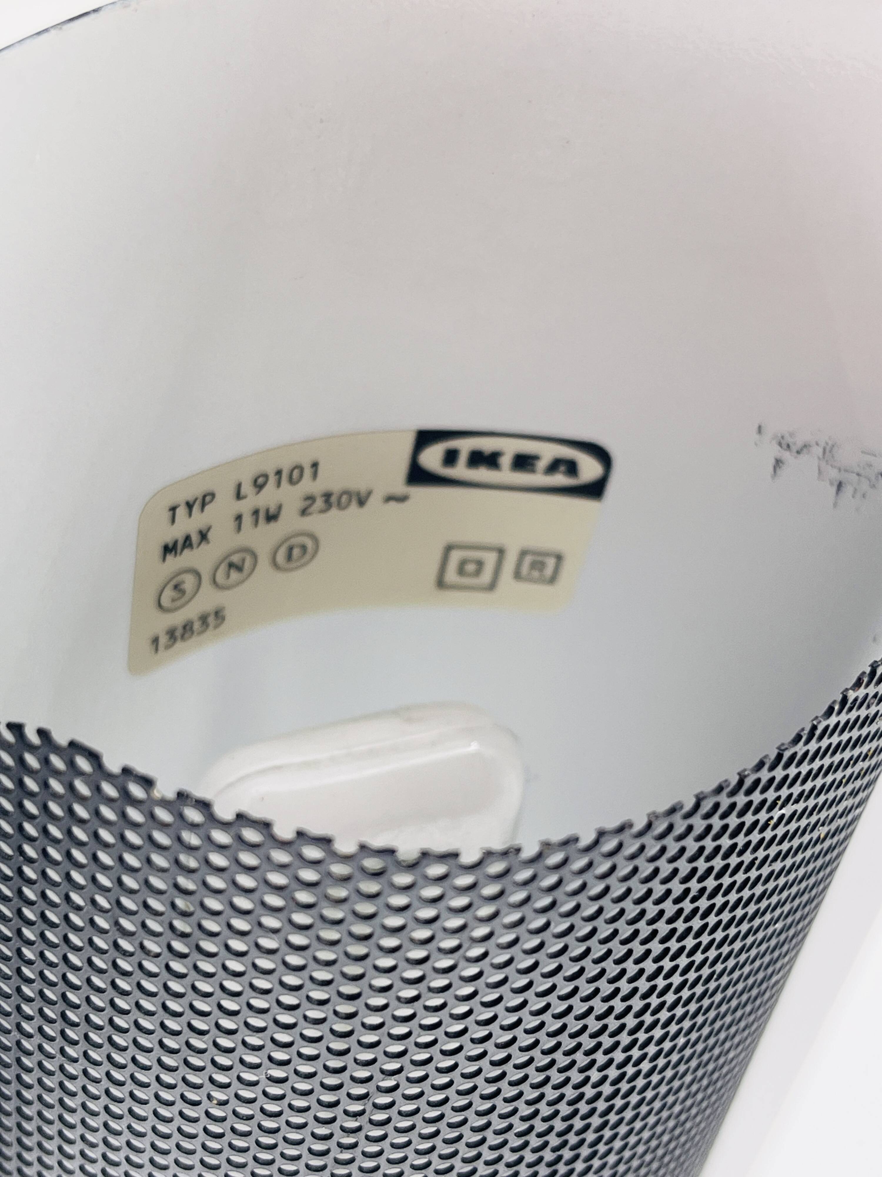 Ettan Memphis era desk lamp