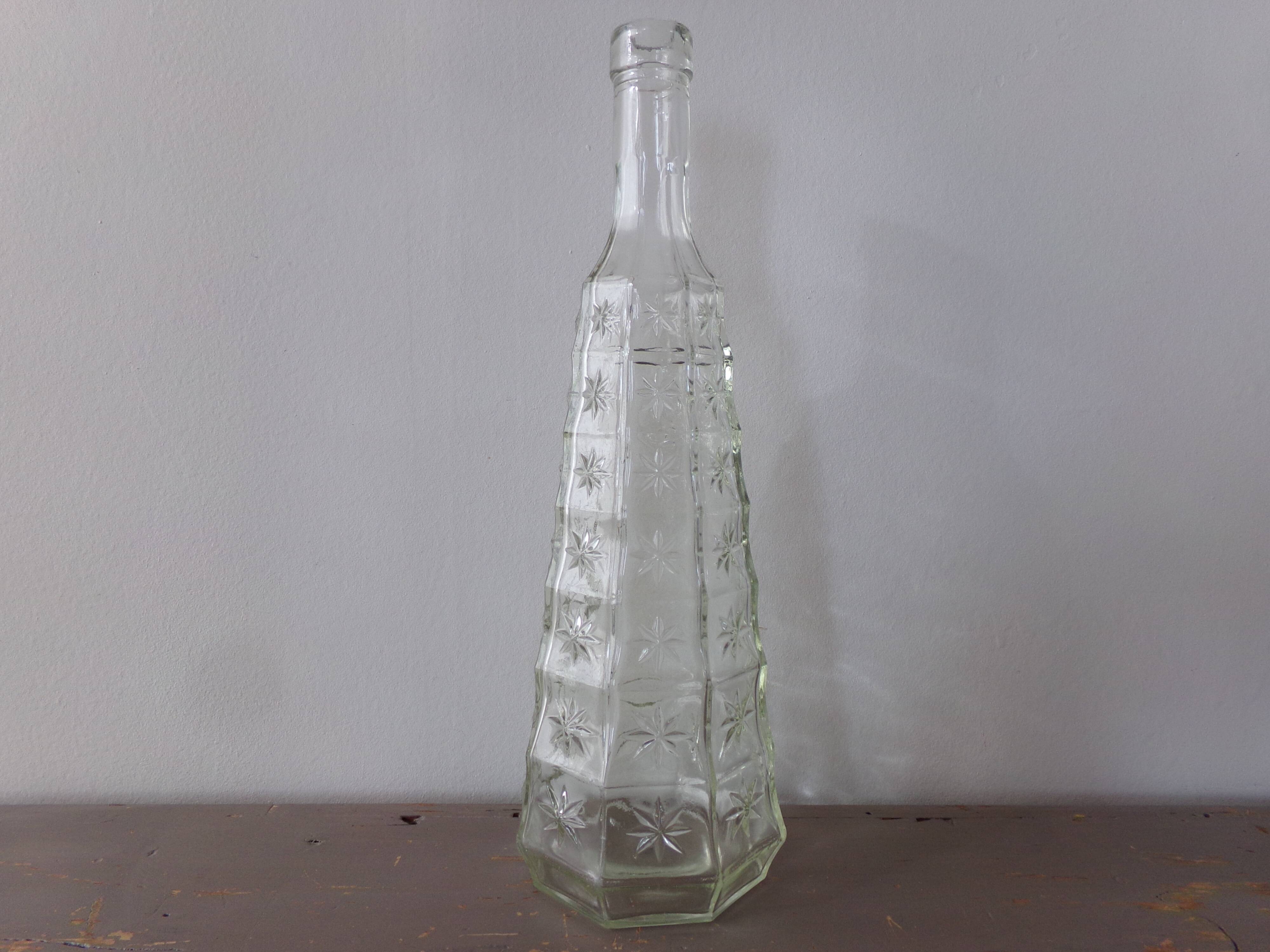 Chiseled glass bottle