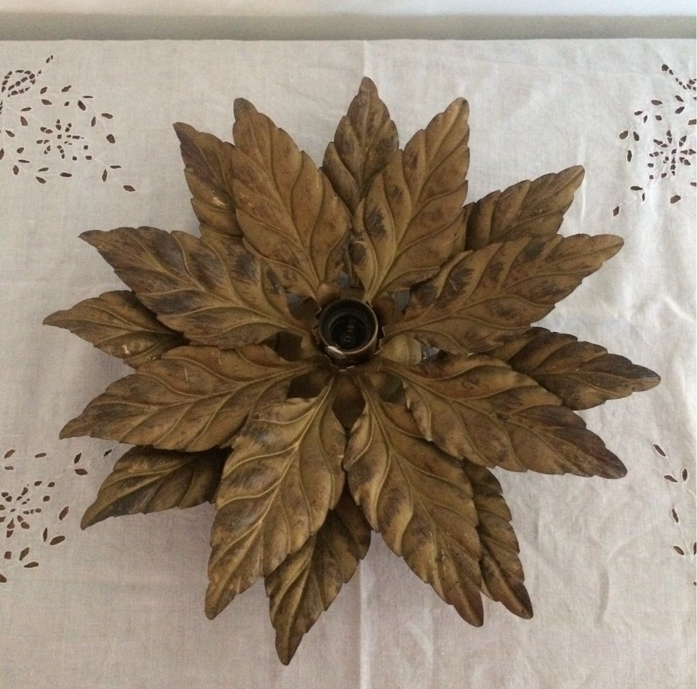 Vintage flower sconce