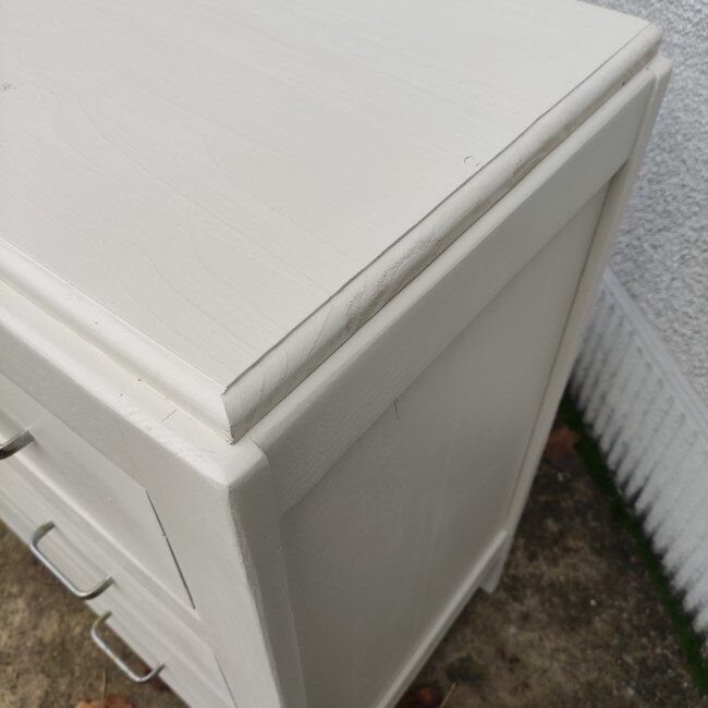 Commode vintage