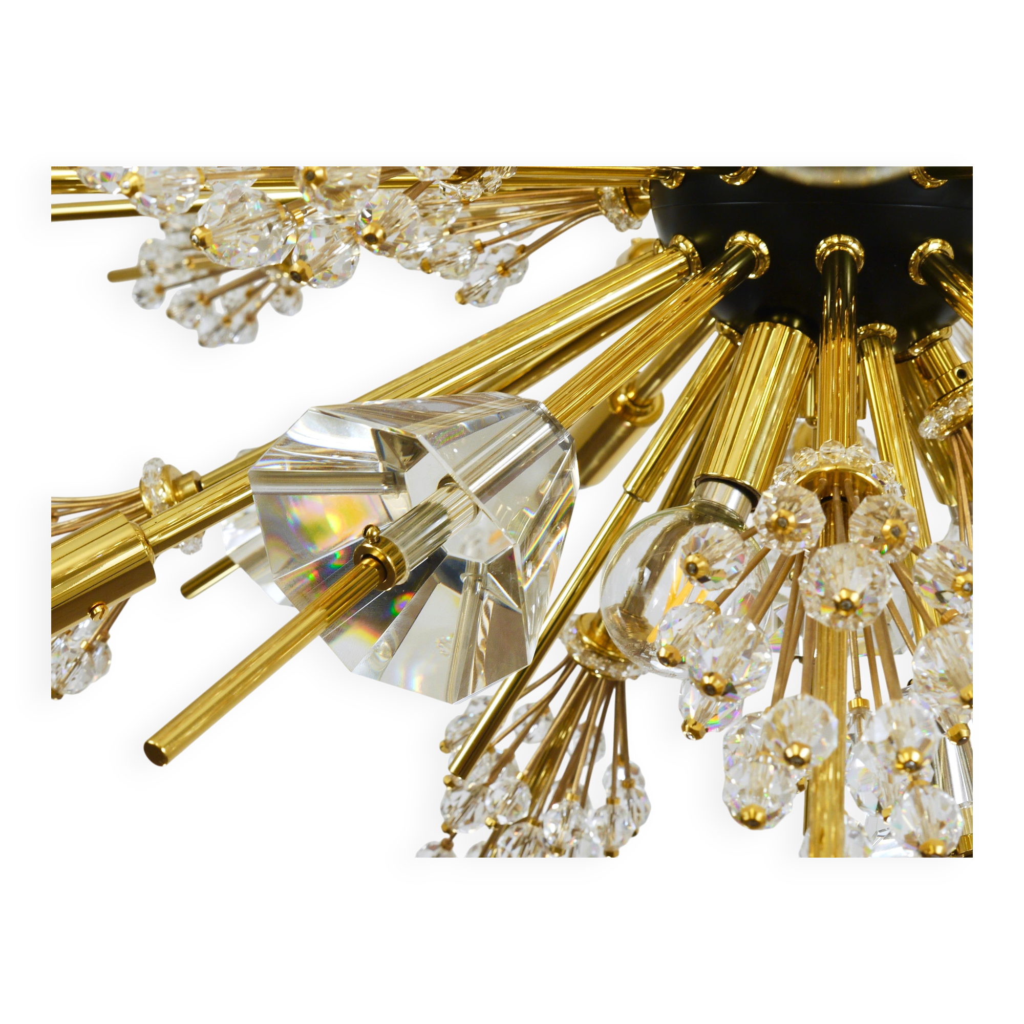 Grand Sputnik chandelier Metropolitan Opera in crystal and brass J.L. Lobmeyr