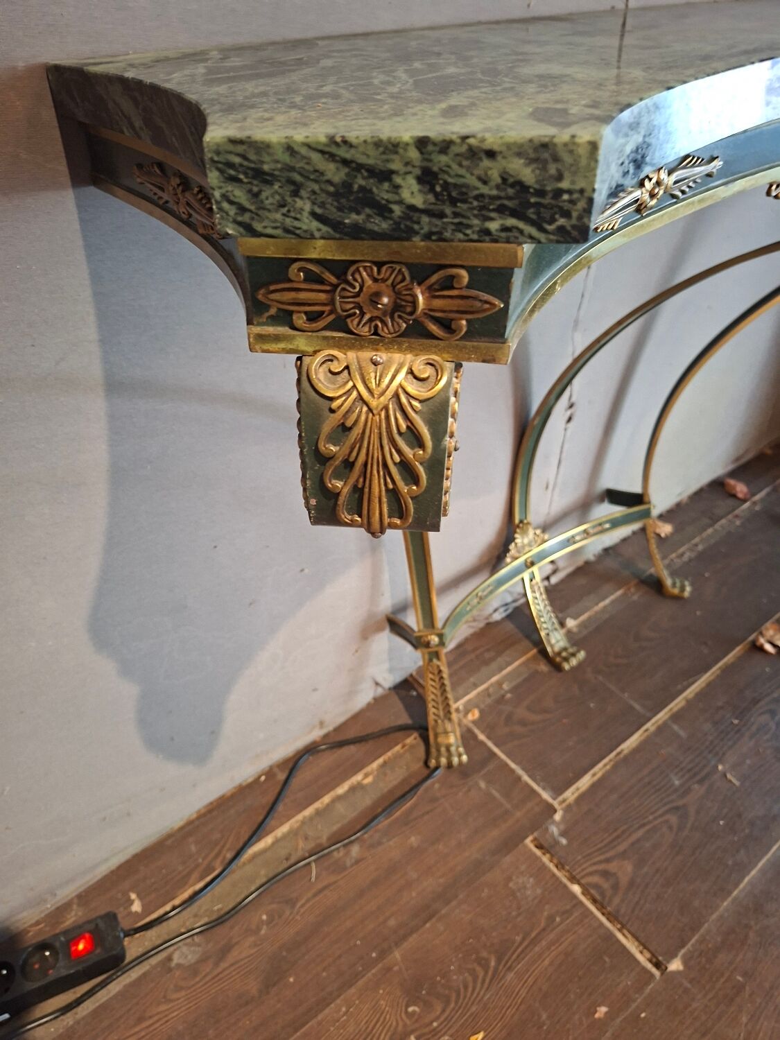 Console table and mirror set