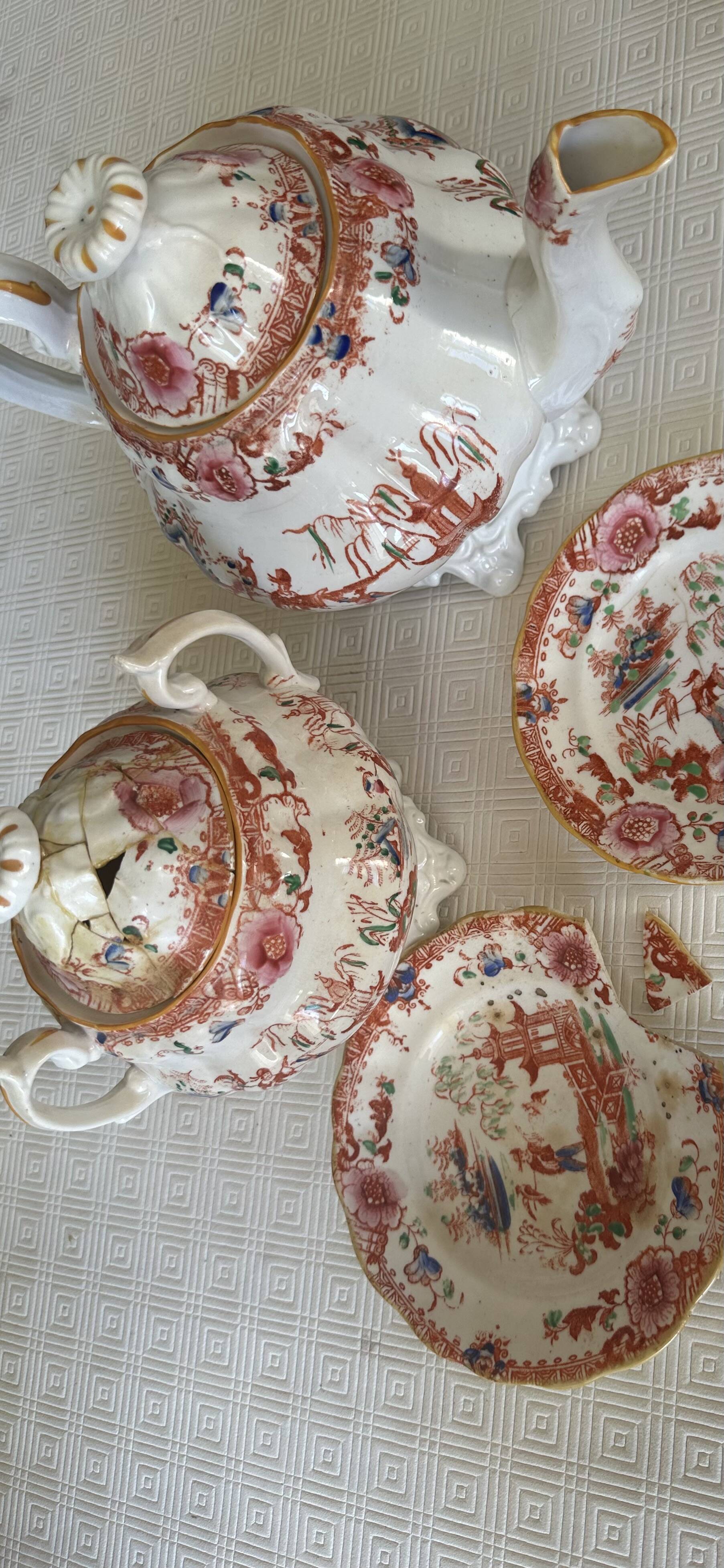 Chinese crockery