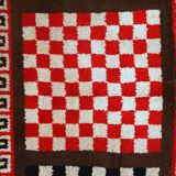 Tapis Moderne Vintage Français, Années 1960, Élégance et Design Unique