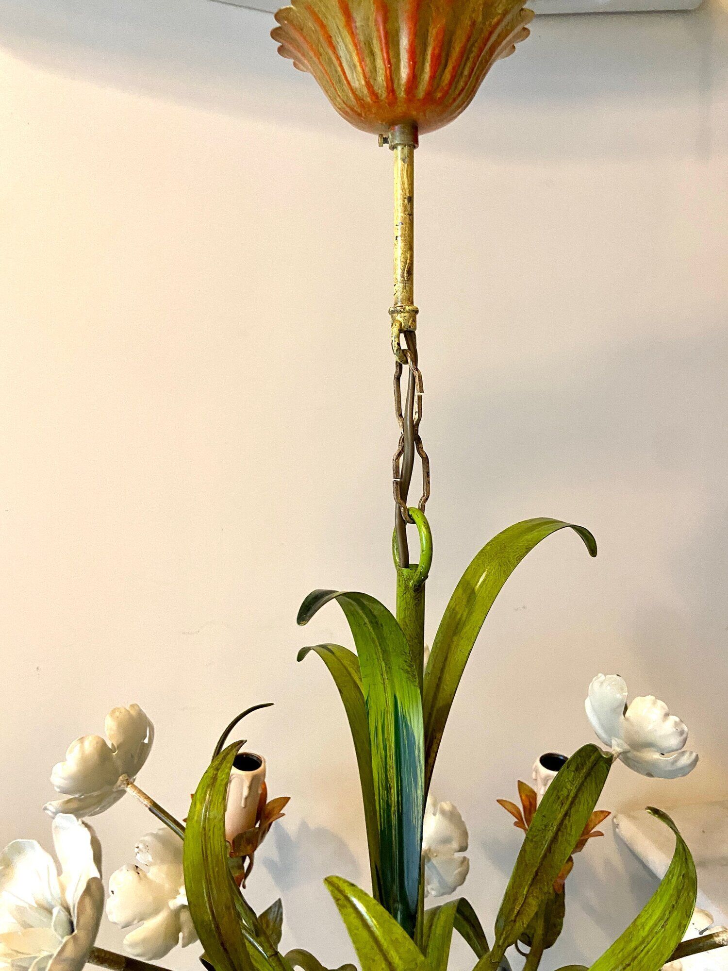 Chandelier 6 lights in green, white and orange metal