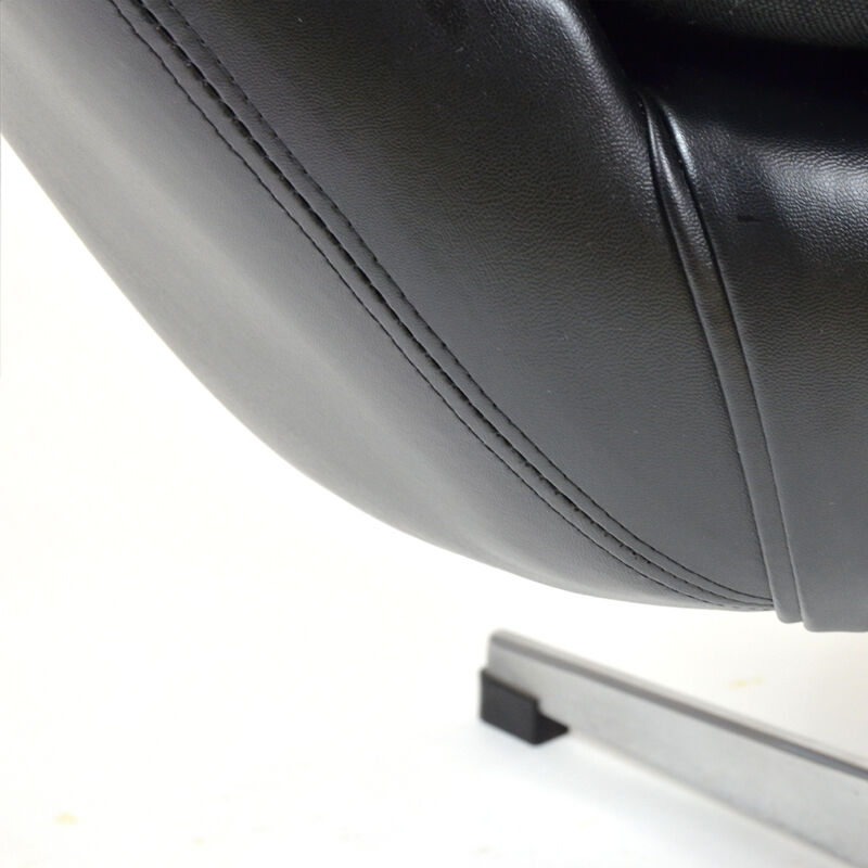 Swivel armchair
