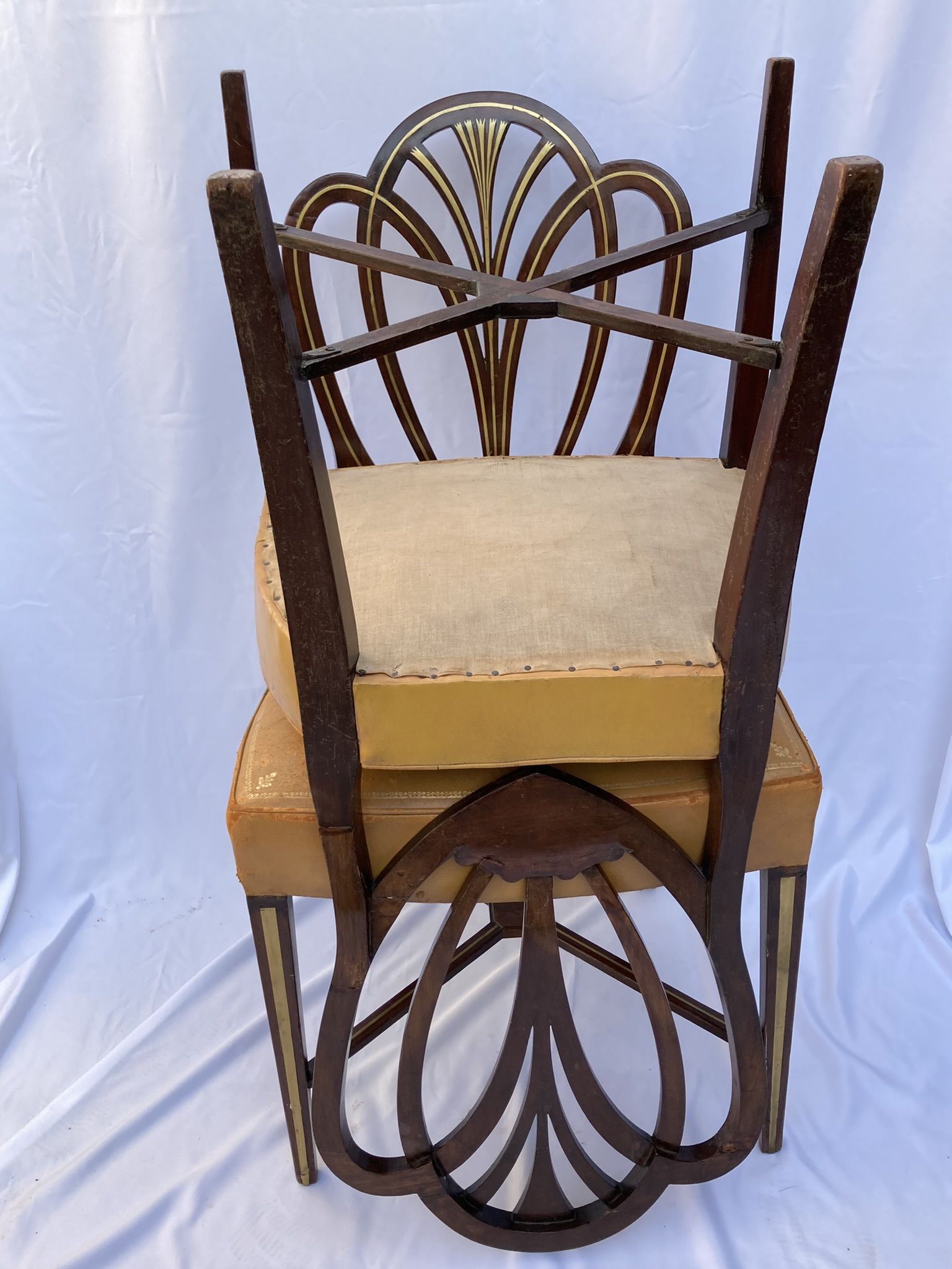 Series four English chairs Hepplewhite mahogany leather early twentieth century