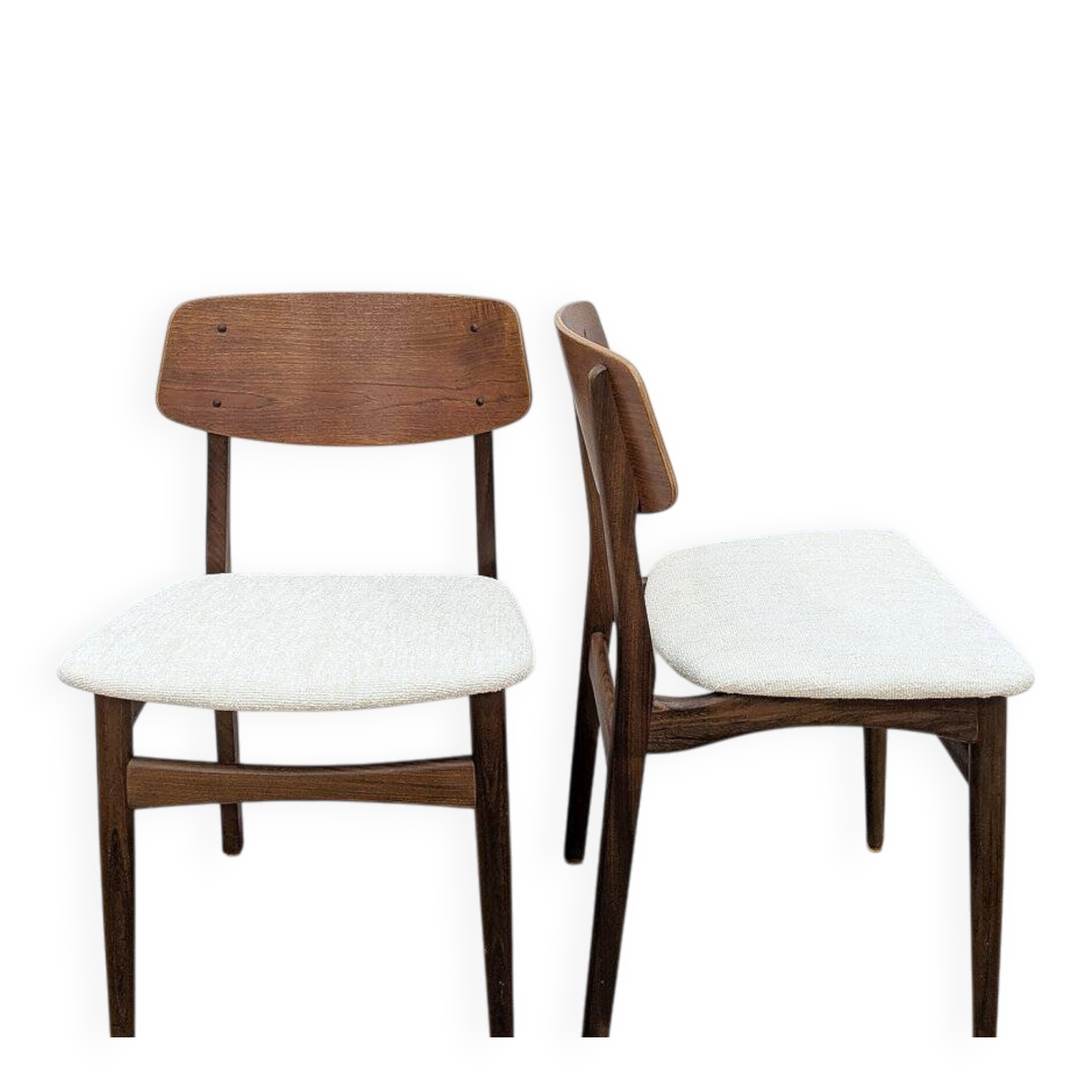 Lot de 2 chaises scandinaves en teck