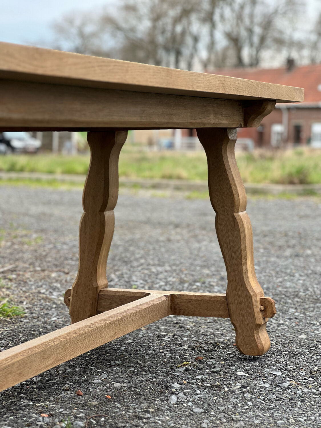 Farmhouse table