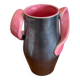 Vase en céramique signé