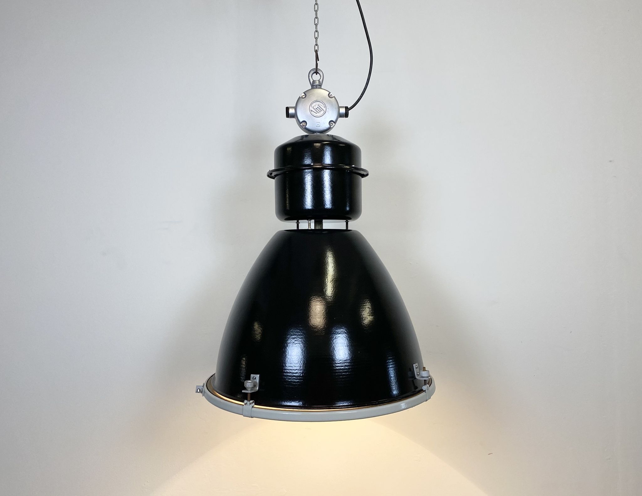 Black industrial factory lamp with clear glass cover from elektrosvit