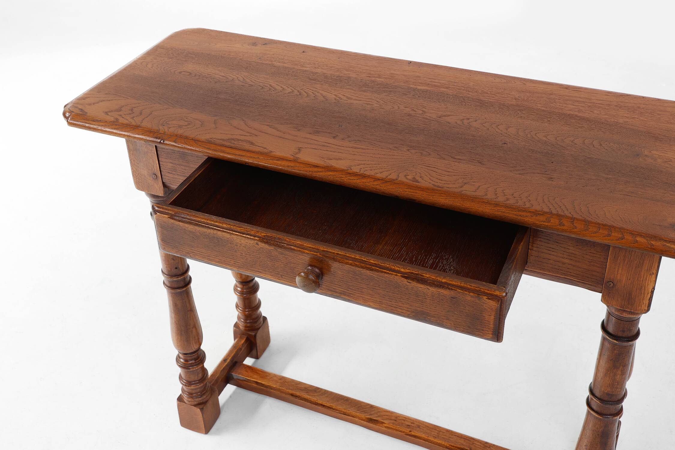 Console rustique en chêne avec tiroir, Belgique vers 1800