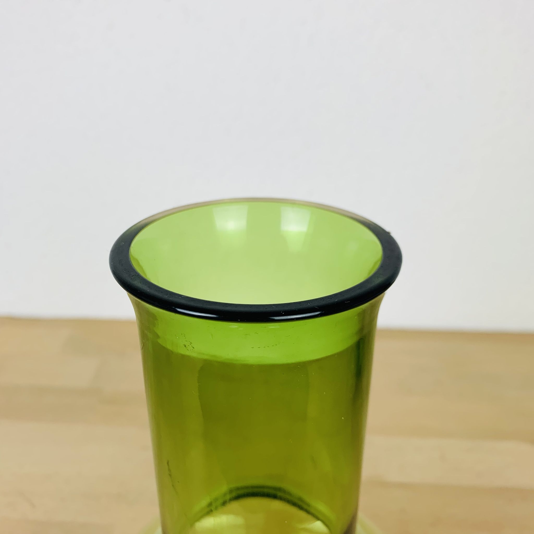 Vase scandinave verre Riihimaki vert