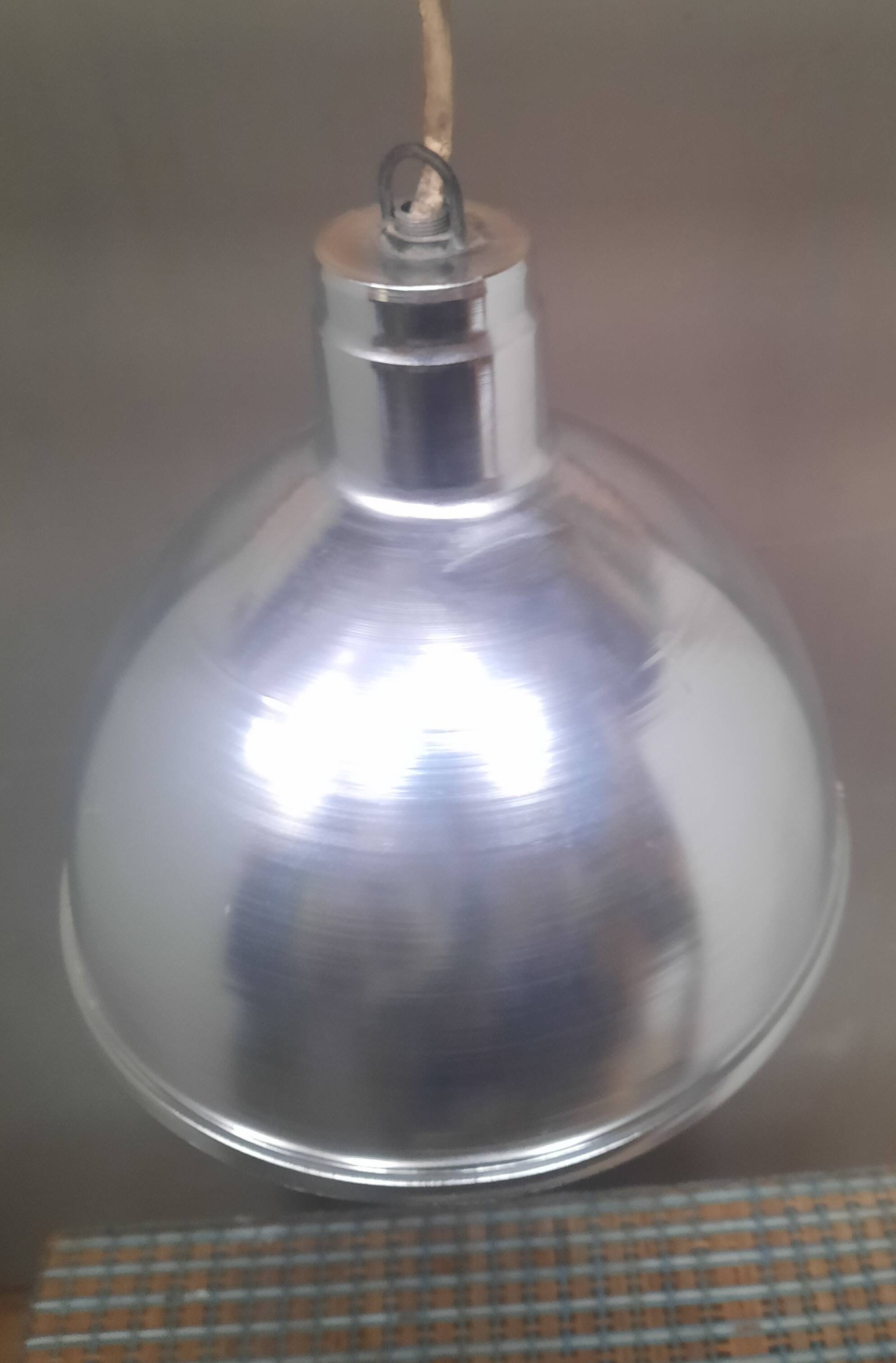 Industrial stainless steel lamp