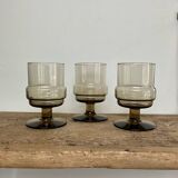 3 “Willem Heesen” smoked glass glasses