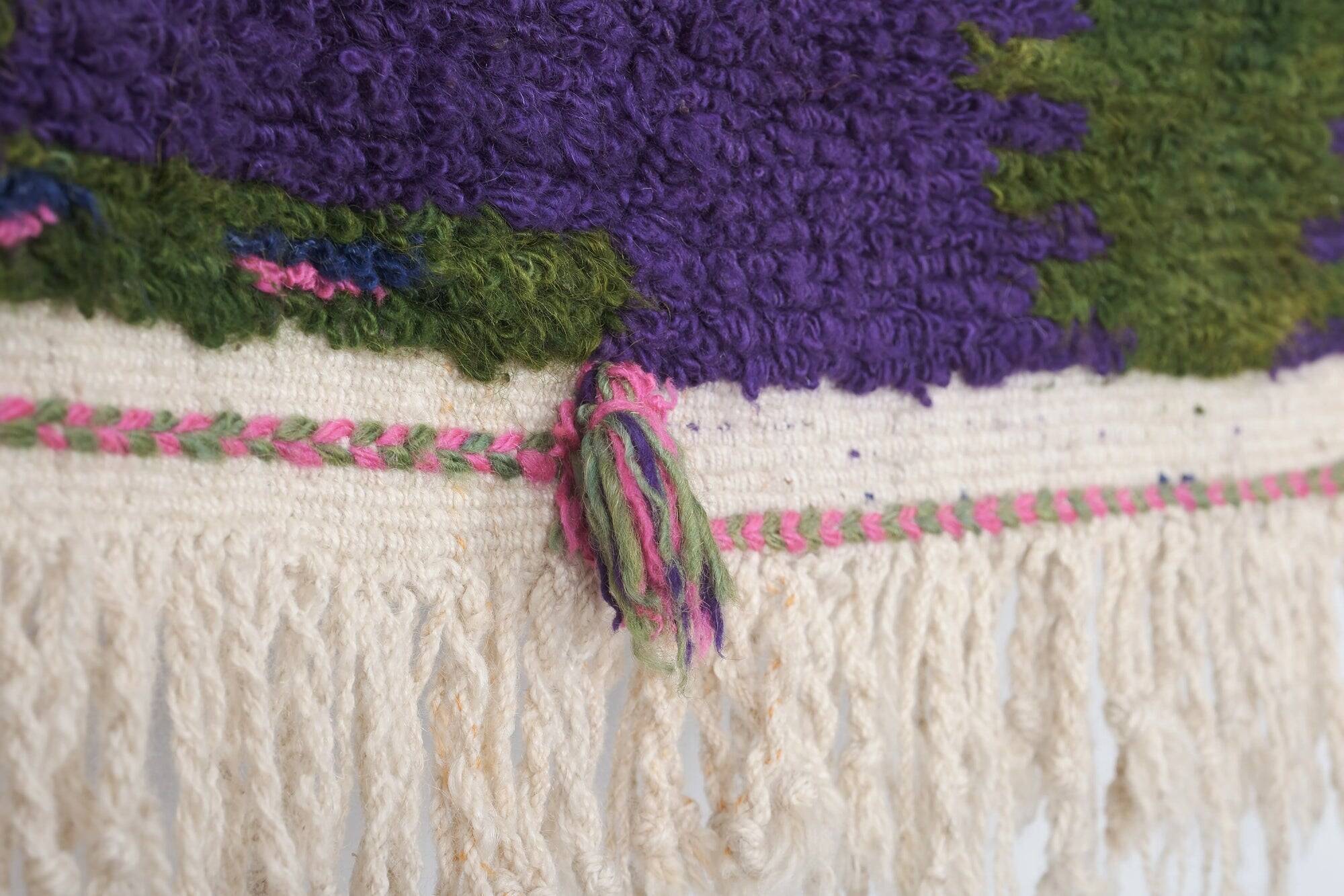 Vintage handmade Turkish rug 115x145 cm