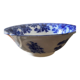 Blue and white Copeland bowl