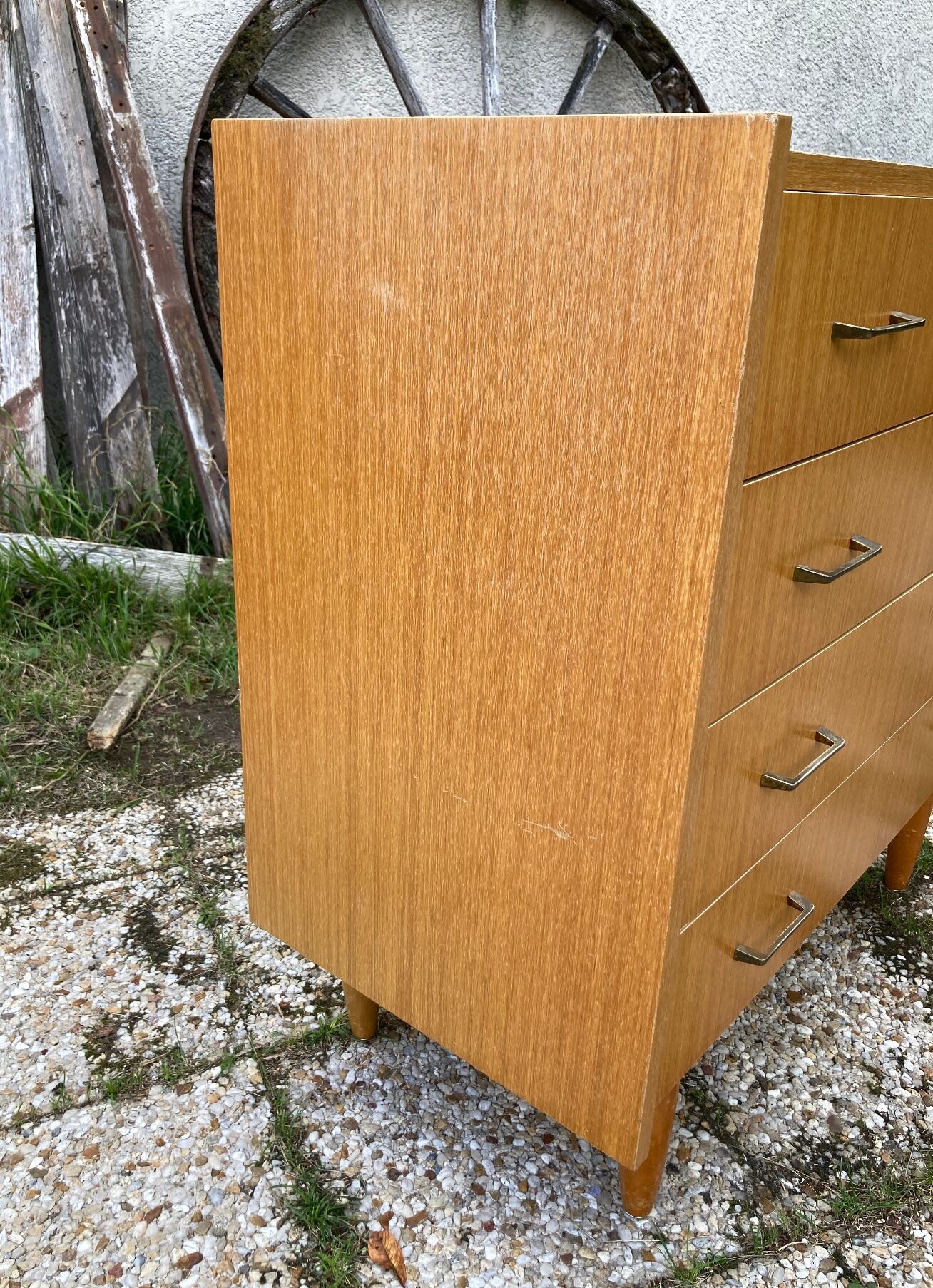 Vintage chest of drawers