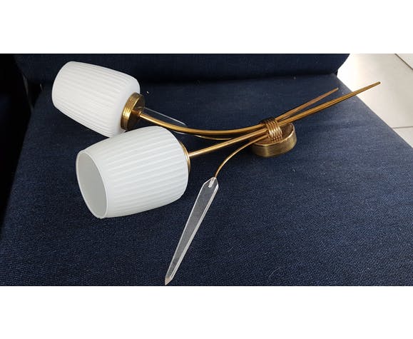 Lot of 2 brass wall lamps and chiseled glass