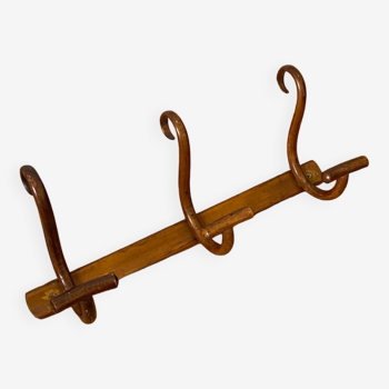 Thonet curved wood wall coat rack with 3 hooks, late 19th century