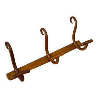 Thonet curved wood wall coat rack with 3 hooks, late 19th century
