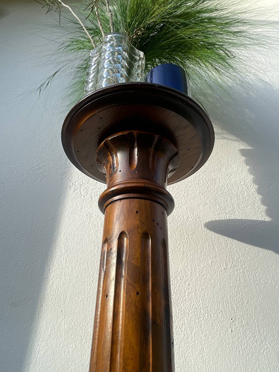 Solid wood church column/stele with fluting