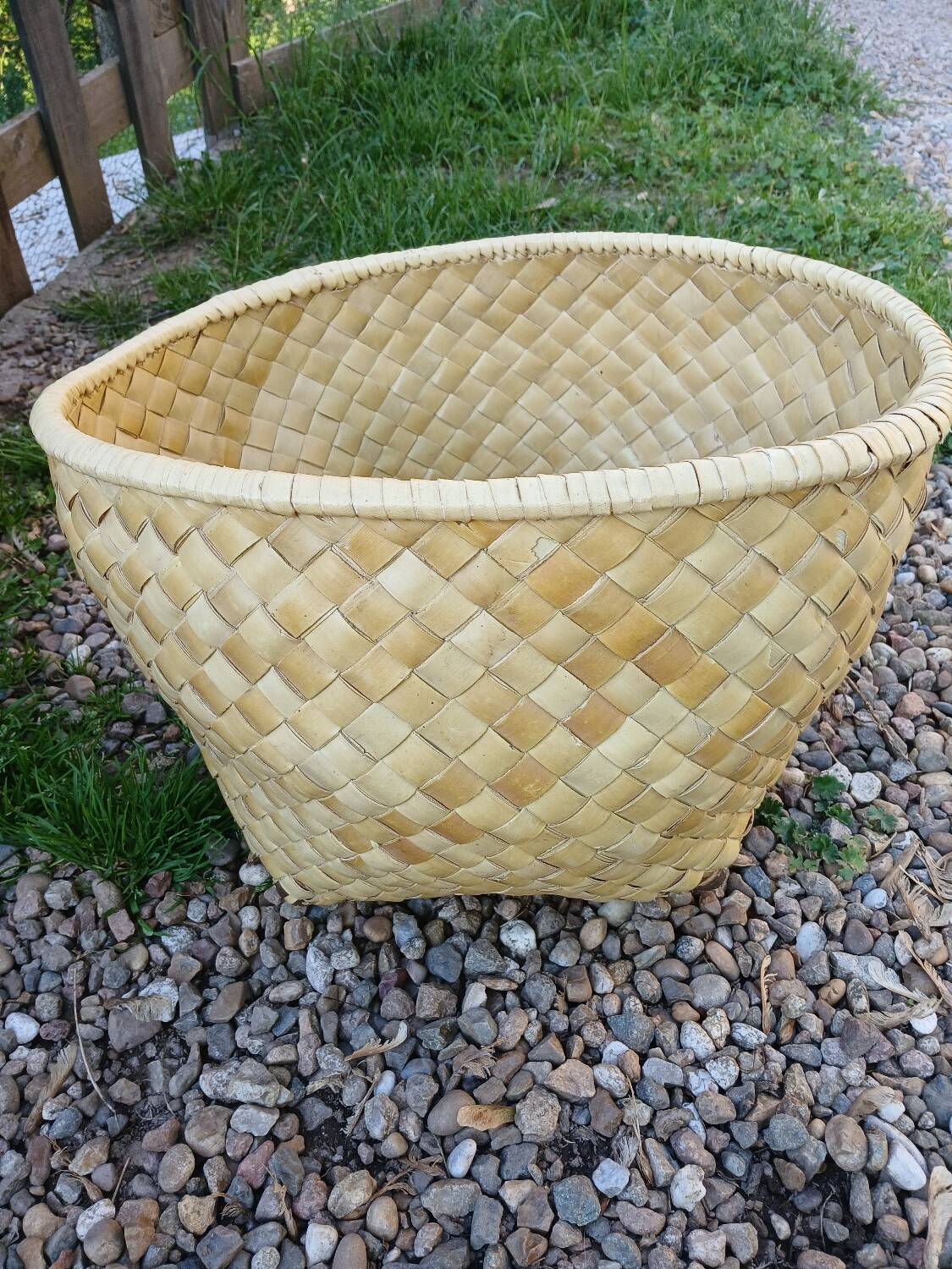 Basket, African basket
