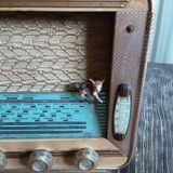 Old vintage radio set