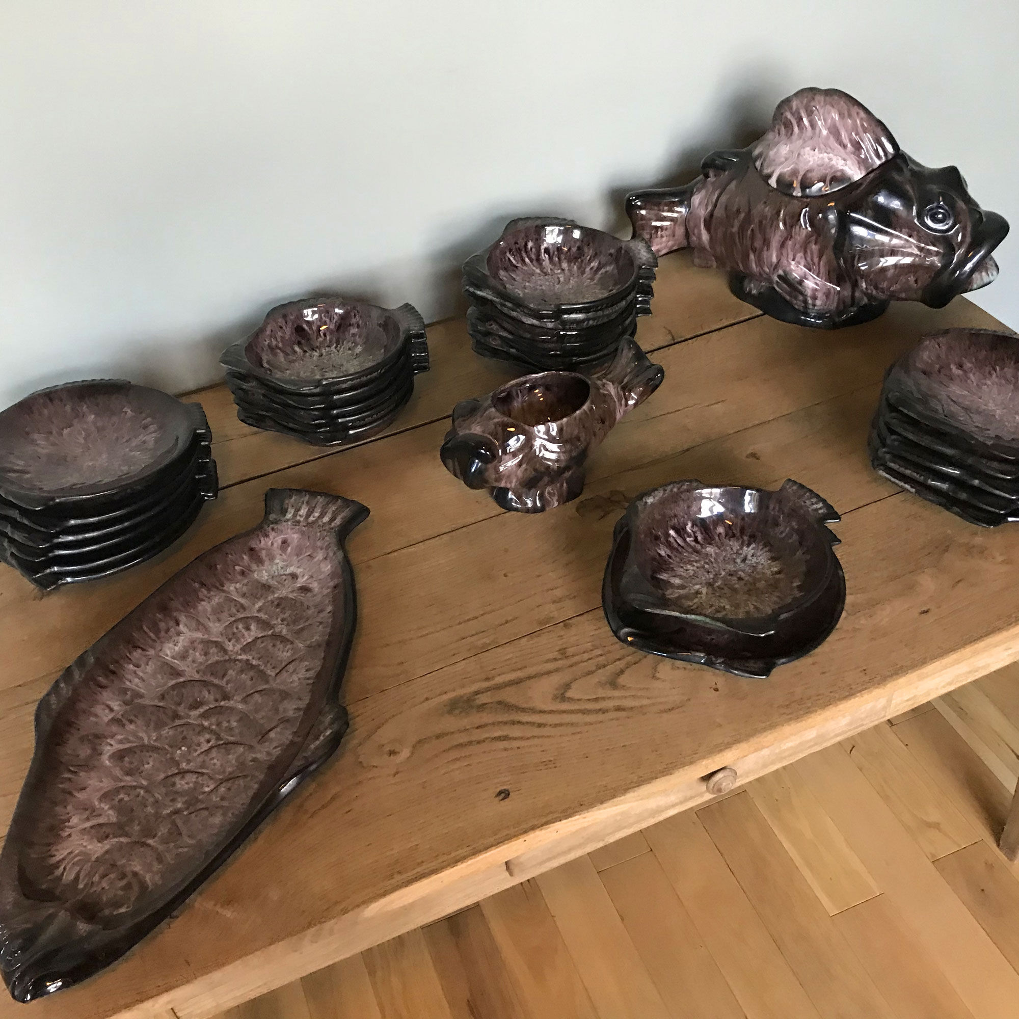 Service at bouillabaisse Marius Giuge