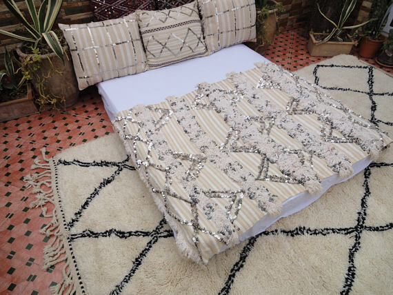 Beige Handira 165 x 110 cm