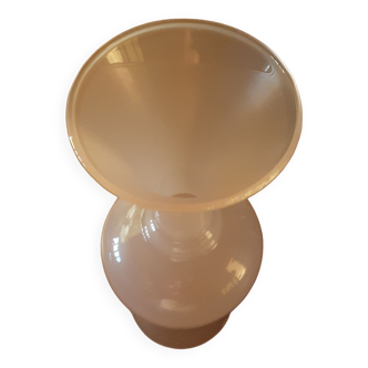 Pink vase type opaline