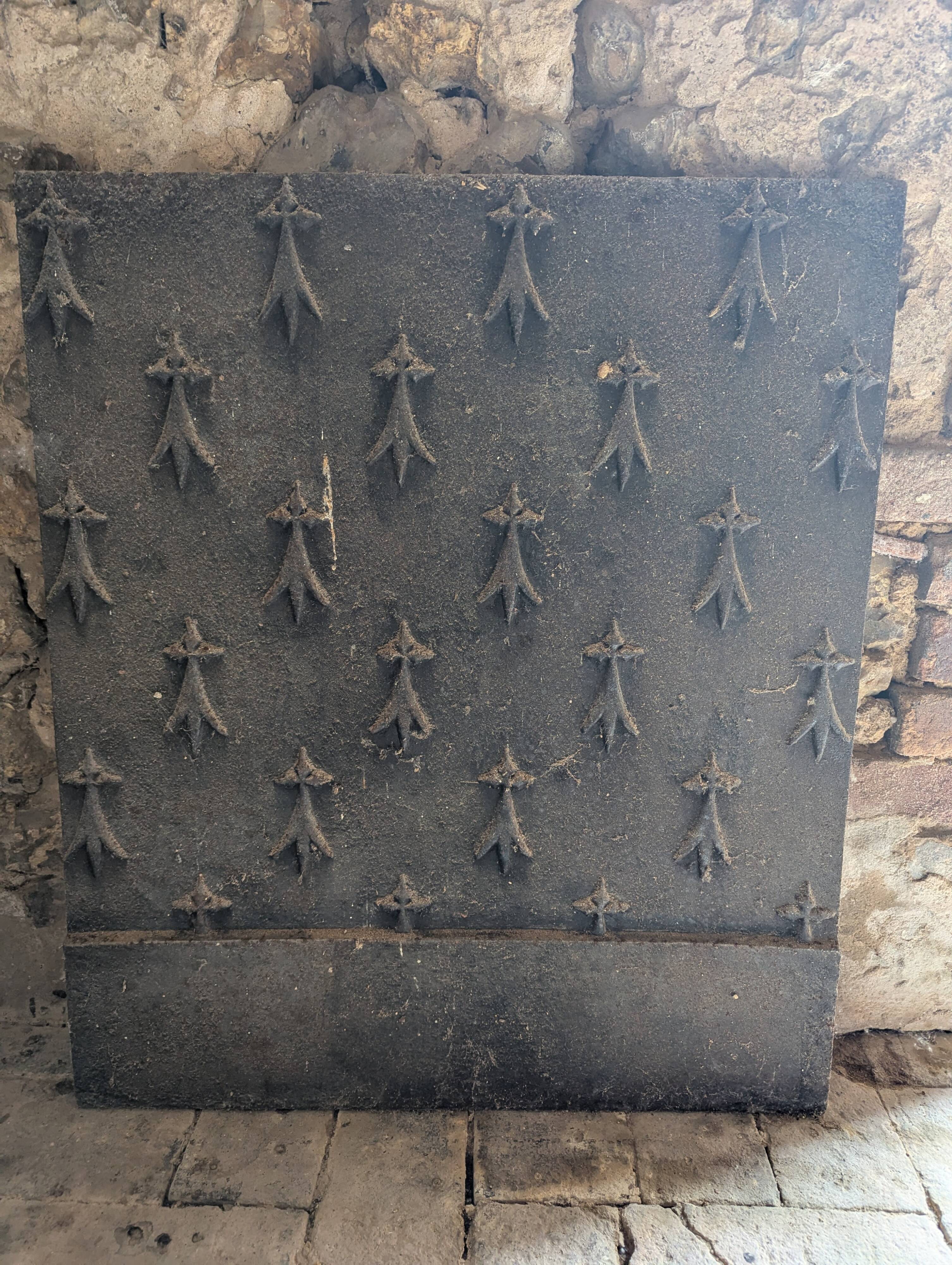 Antique Cast Iron Fireplace Plate – Breton Heraldic Motif