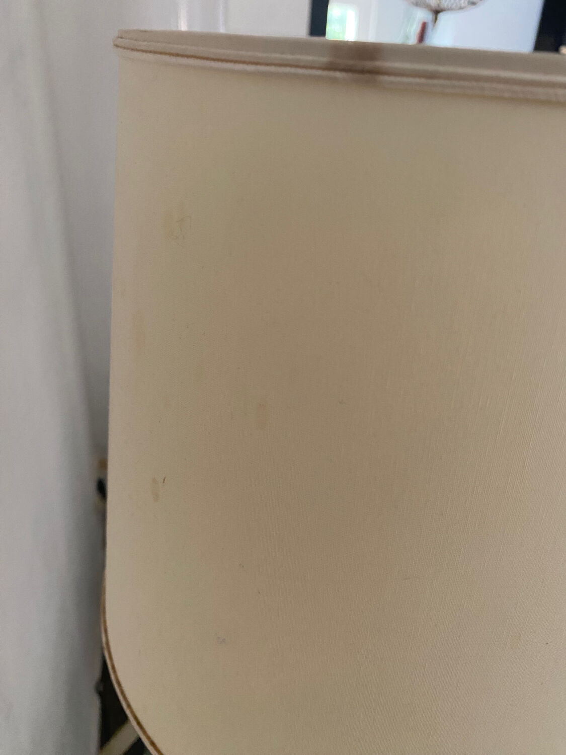 Vintage e-reader lamp from the 70s
