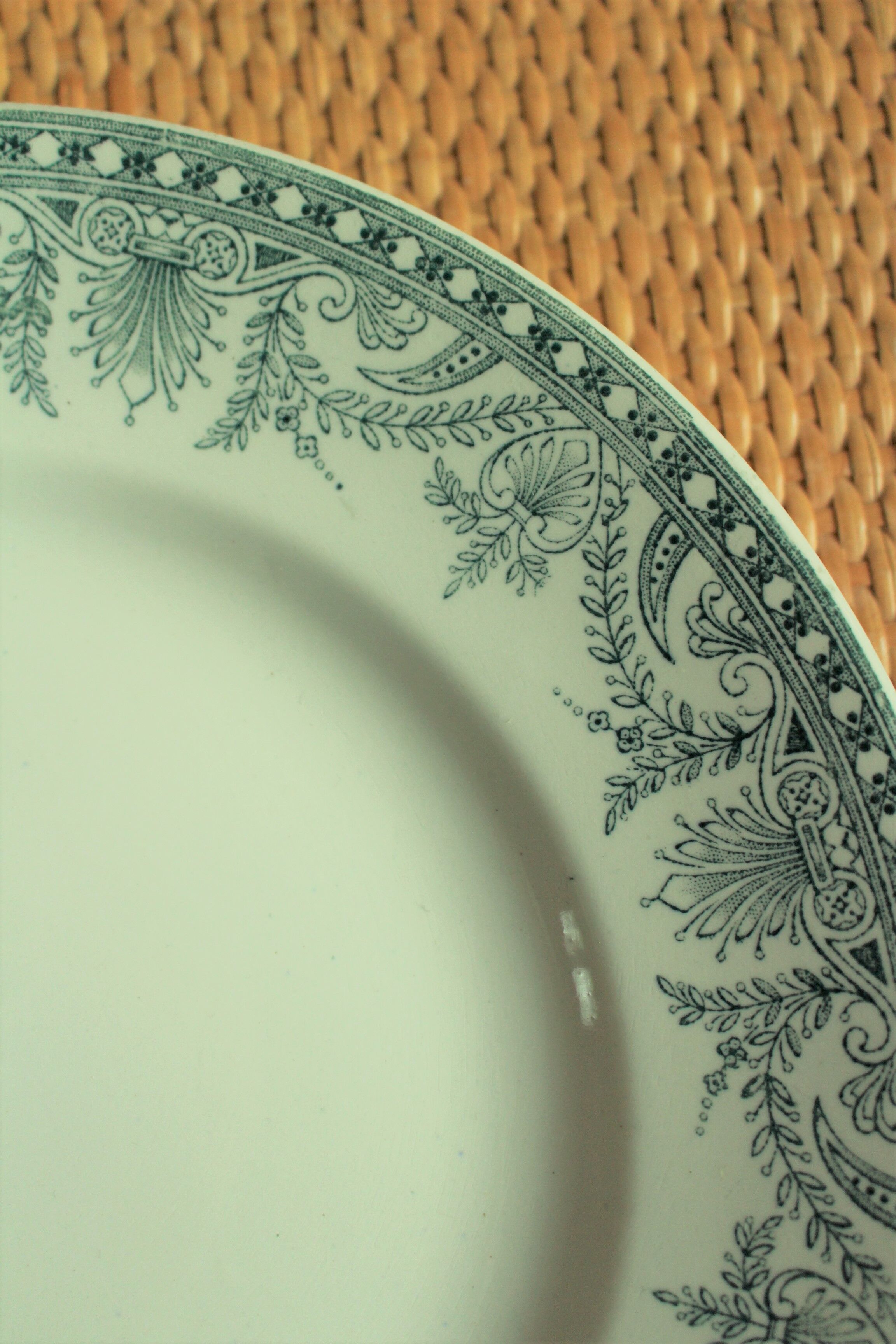 Lot 8 flat plates Green Iron Land Wilbur Mill of Wolves Hamage