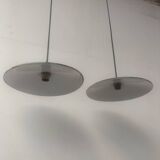 2 enamelled sheet metal suspensions